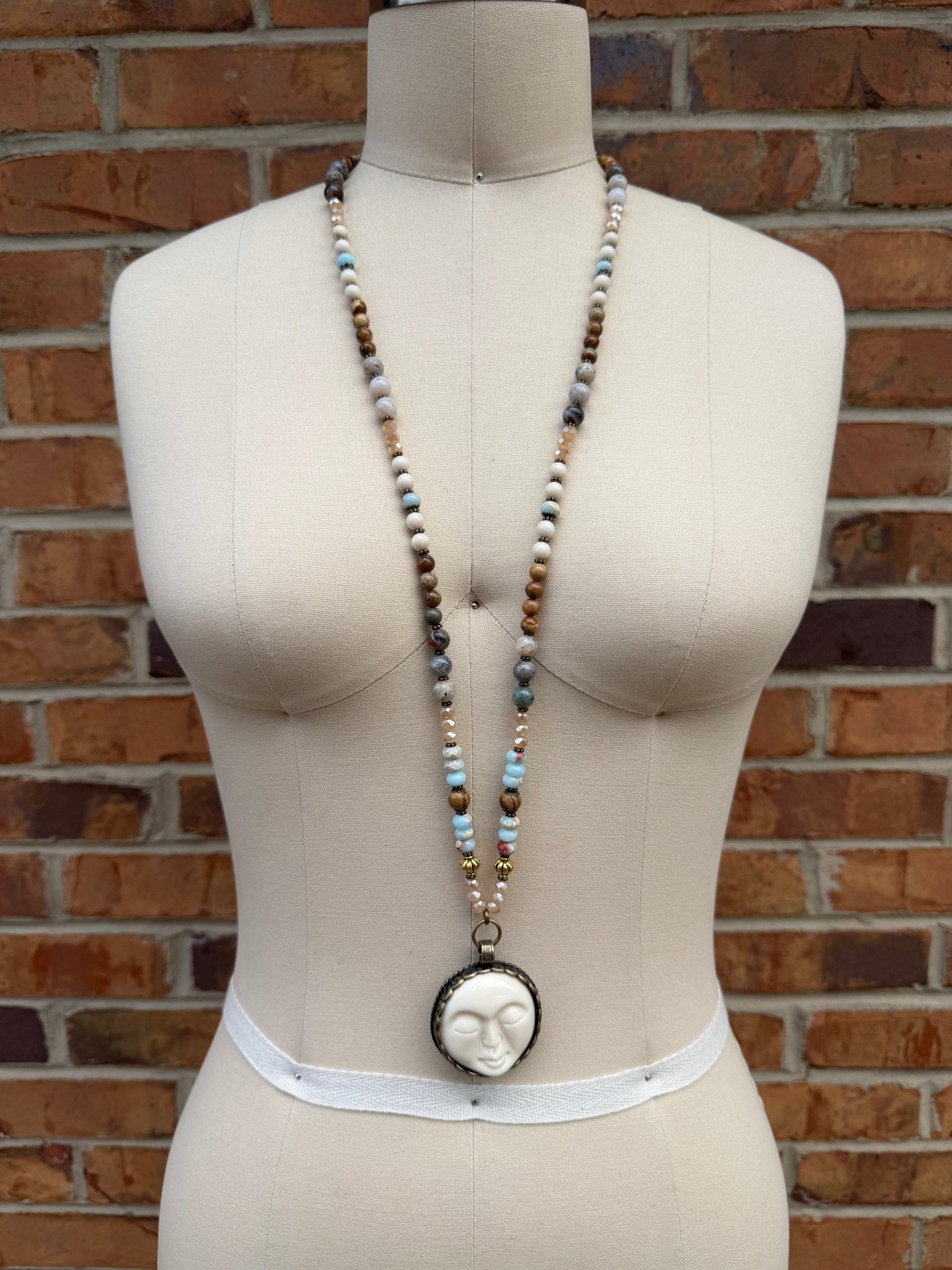 Suns Out Necklace - ivyandlavyboutique ivyandlavyboutique