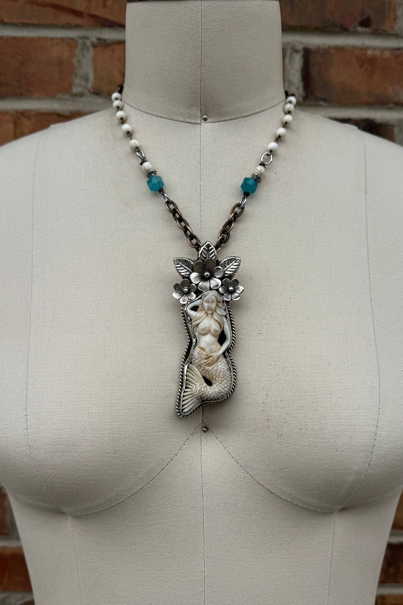 Swim for Me Necklace - ivyandlavyboutique ivyandlavyboutique