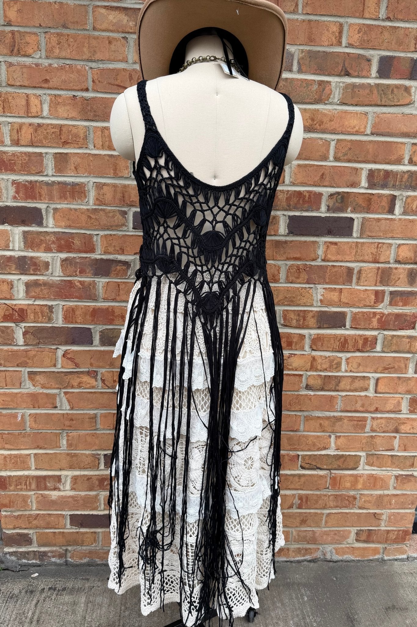 Tassel Fringe Crochet Kimono: Bold Styling Cover - Up - ivyandlavyboutique Leto Accessories