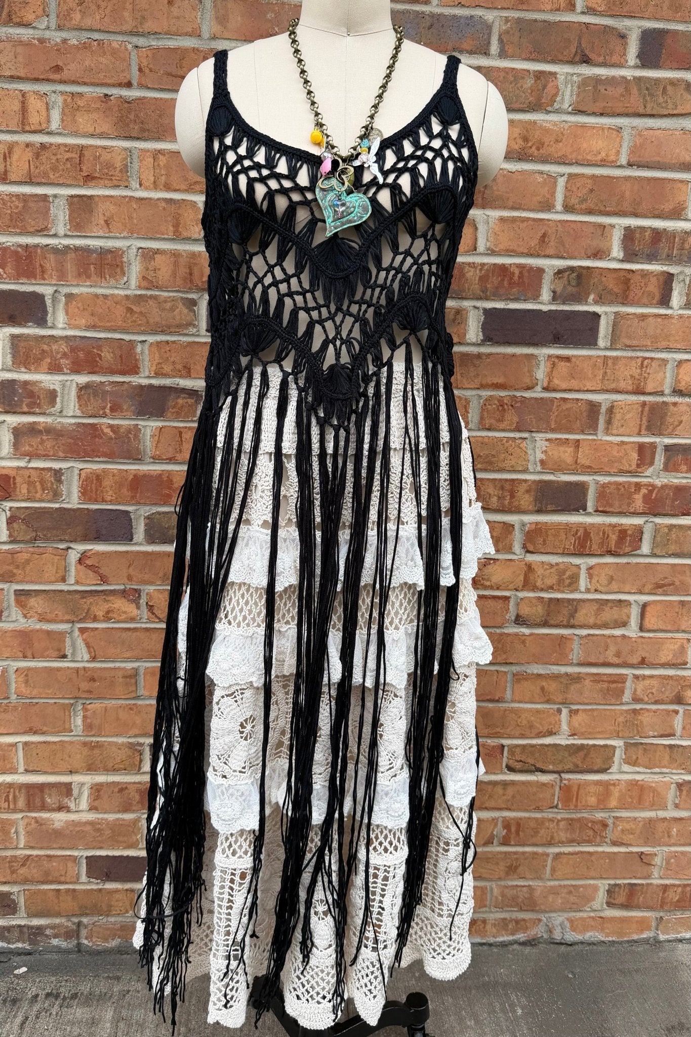 Tassel Fringe Crochet Kimono: Bold Styling Cover - Up - ivyandlavyboutique Leto Accessories