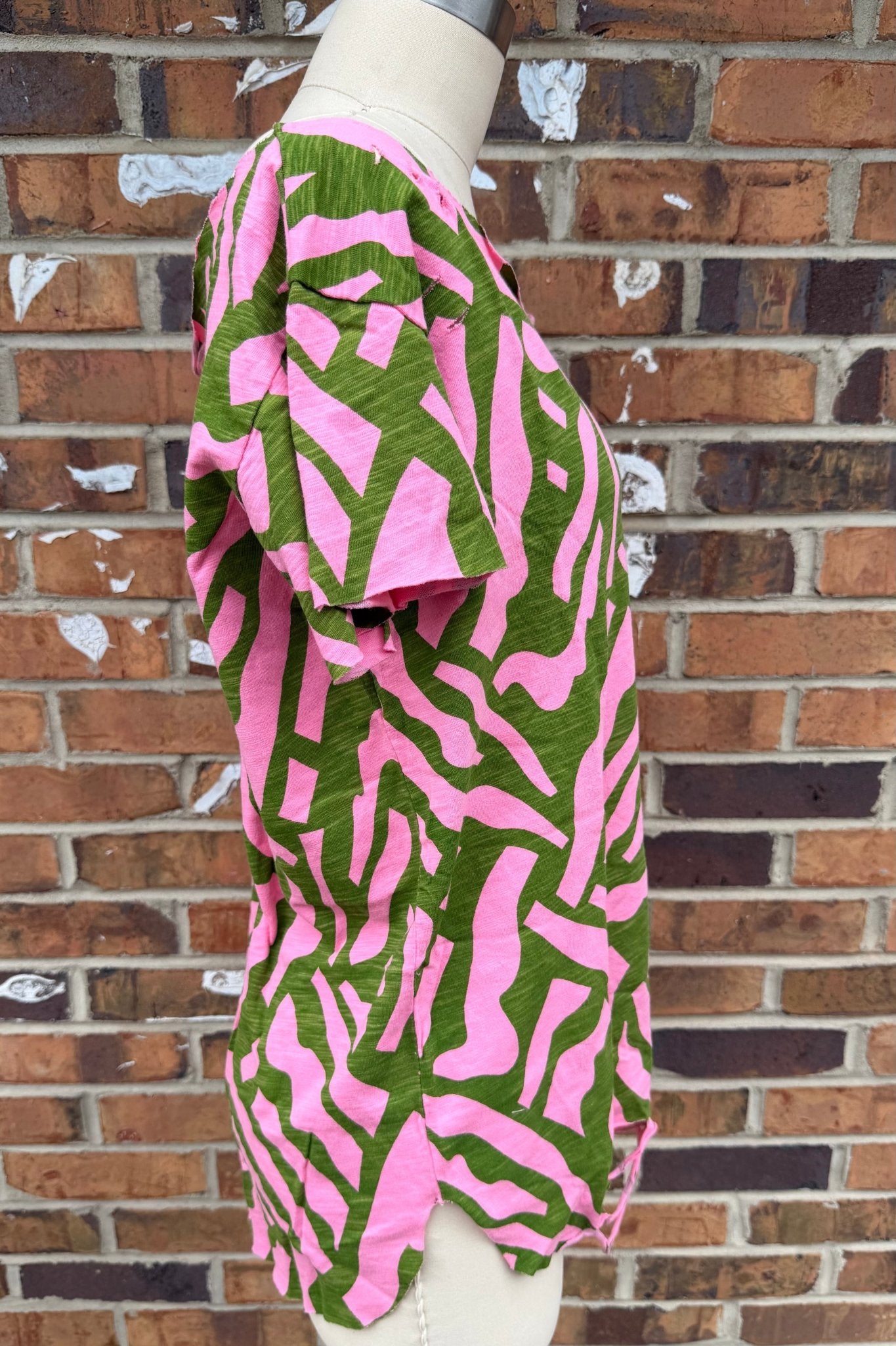Tattered Vintage Tee in Pink Animal - ivyandlavyboutique A Rare Bird Shop