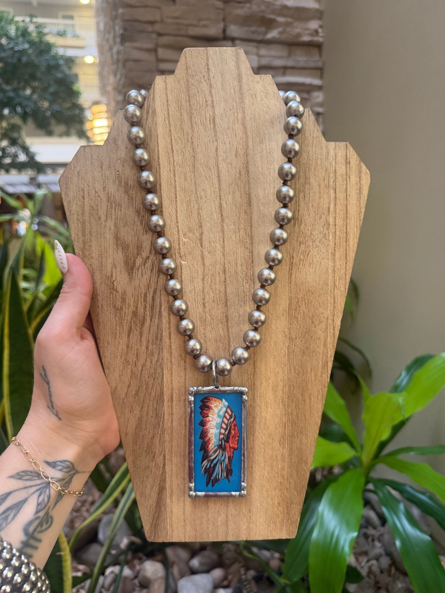 The Chief Short Necklace - ivyandlavyboutique ivyandlavyboutique