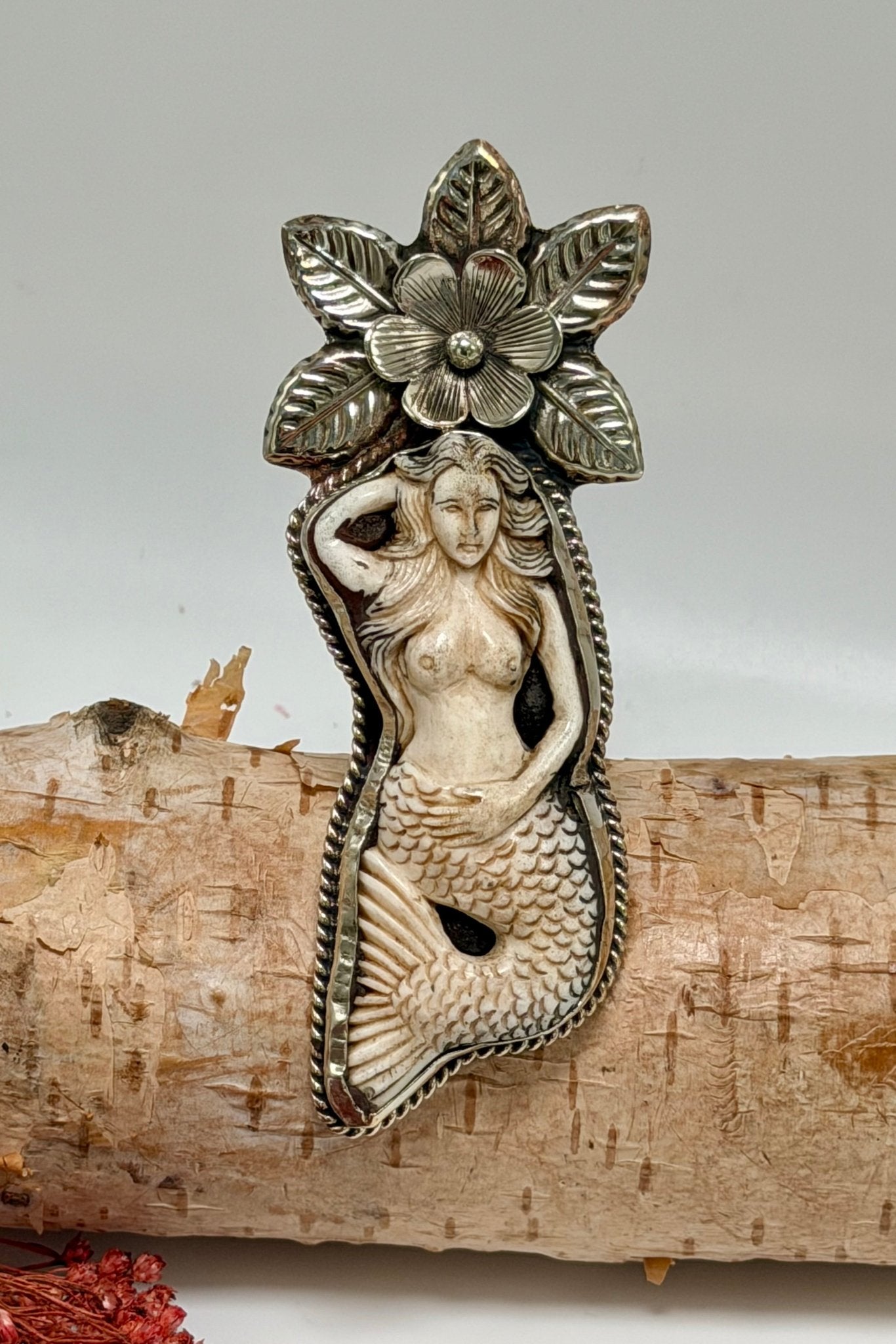 The Flowered Mermaid Ring - ivyandlavyboutique ivyandlavyboutique
