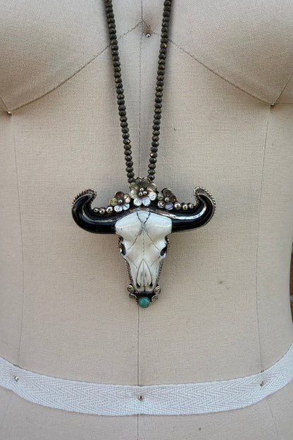 The Head Steer In Charge Necklace - ivyandlavyboutique ivyandlavyboutique