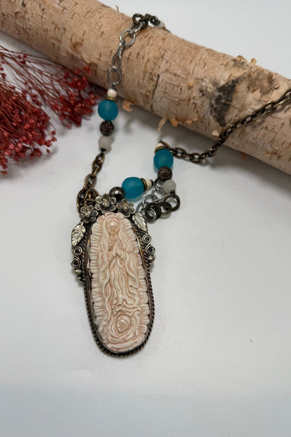 The Lady Necklace - ivyandlavyboutique ivyandlavyboutique