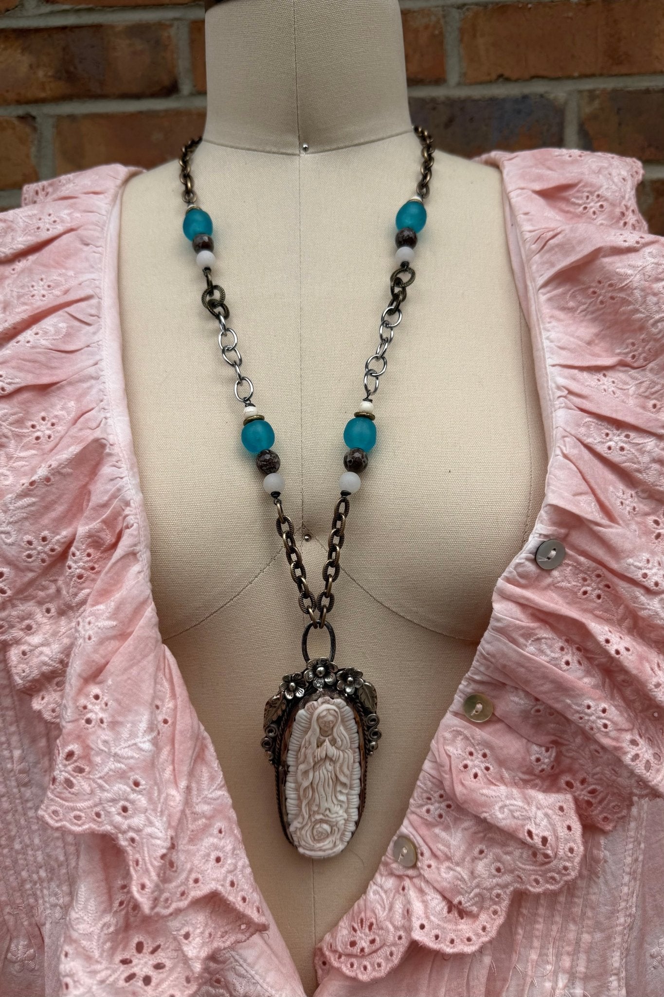 The Lady Necklace - ivyandlavyboutique ivyandlavyboutique