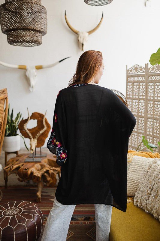 The Louise Embroidered Kimono - ivyandlavyboutique Leto Accessories
