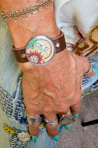 The Lunar Moon Pop Art Collection - ivyandlavyboutique ivyandlavyboutique