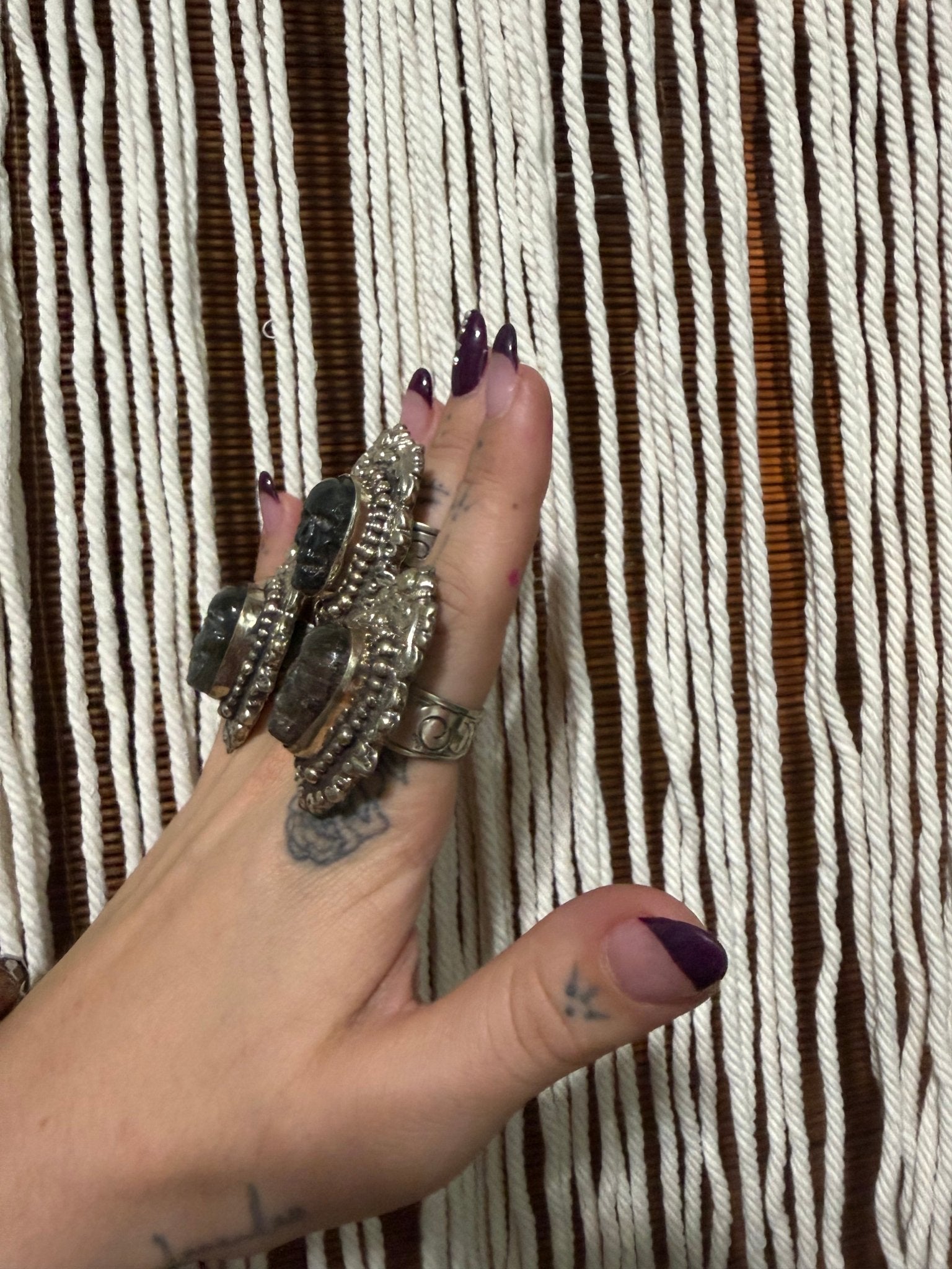 The Skull Statement Ring w/ Lab - ivyandlavyboutique ivyandlavyboutique