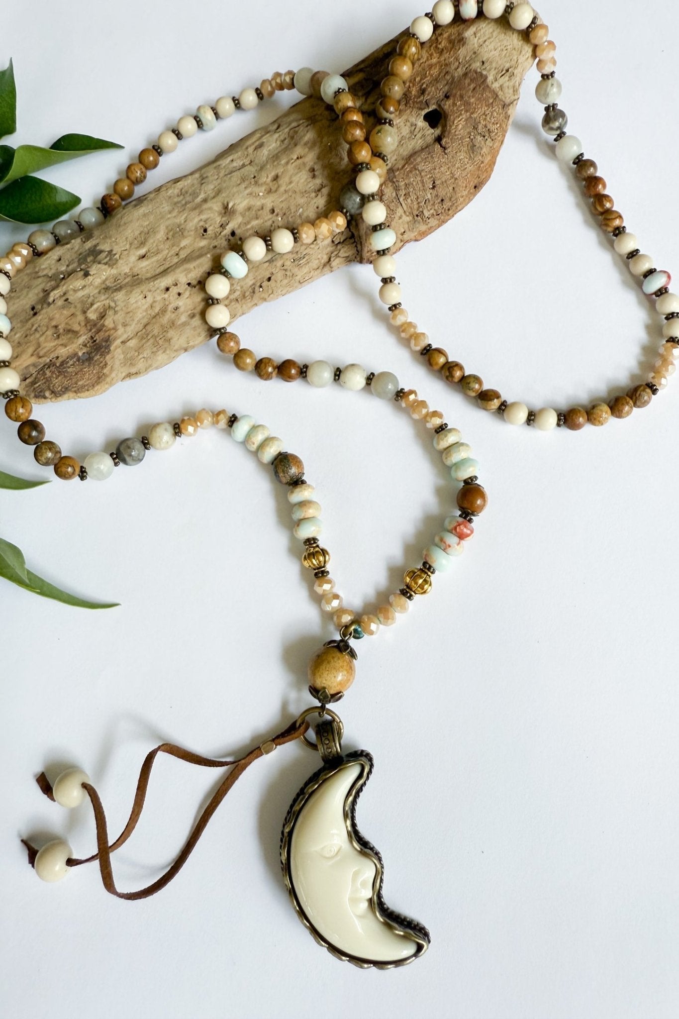 The Statement Crescent Moon Necklace - ivyandlavyboutique Spirit Lala