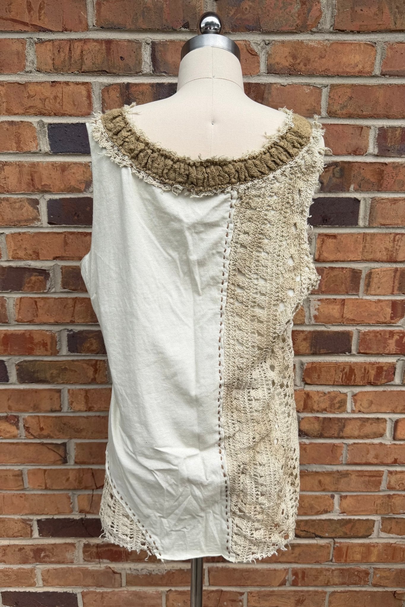 The Tattered Rose Tank - ivyandlavyboutique A Rare Bird Shop