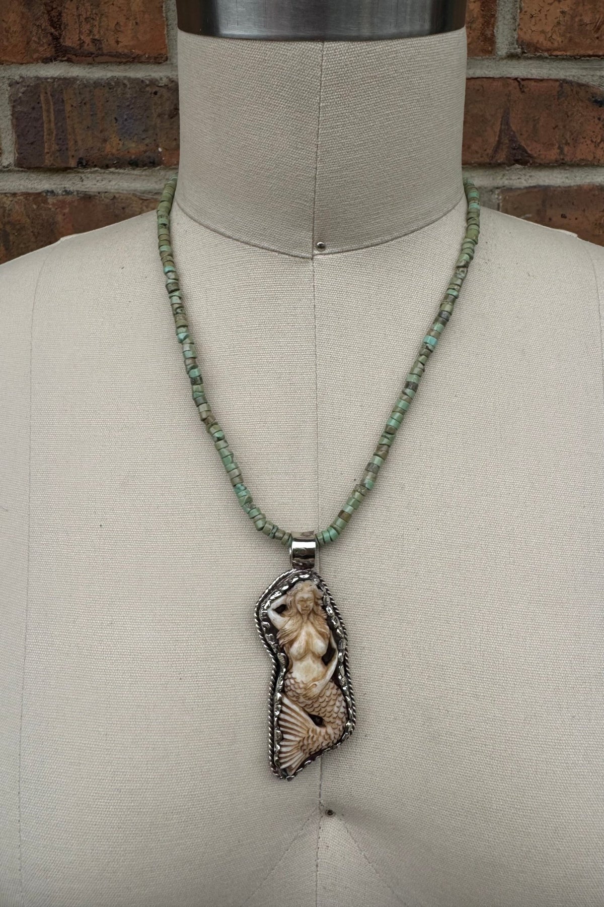 The Voyage Mermaid Necklace 4 - ivyandlavyboutique ivyandlavyboutique