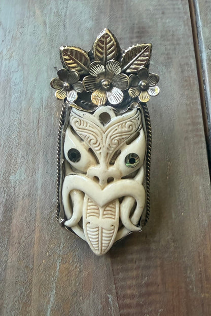 The Year of The Dragon with Flowers - ivyandlavyboutique ivyandlavyboutique