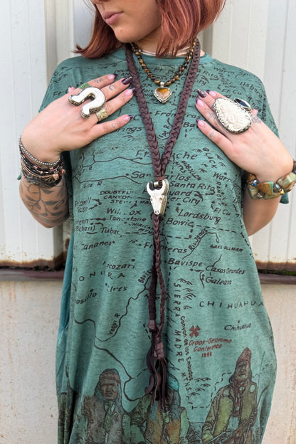 Tibetan Bone Longhorn Pendant Leather Necklace - ivyandlavyboutique ZINC Designs