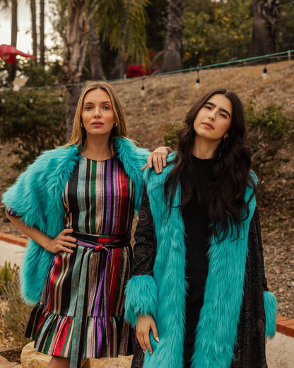 Toxique Faux Fur Shawl - ivyandlavyboutique Jennafer Grace