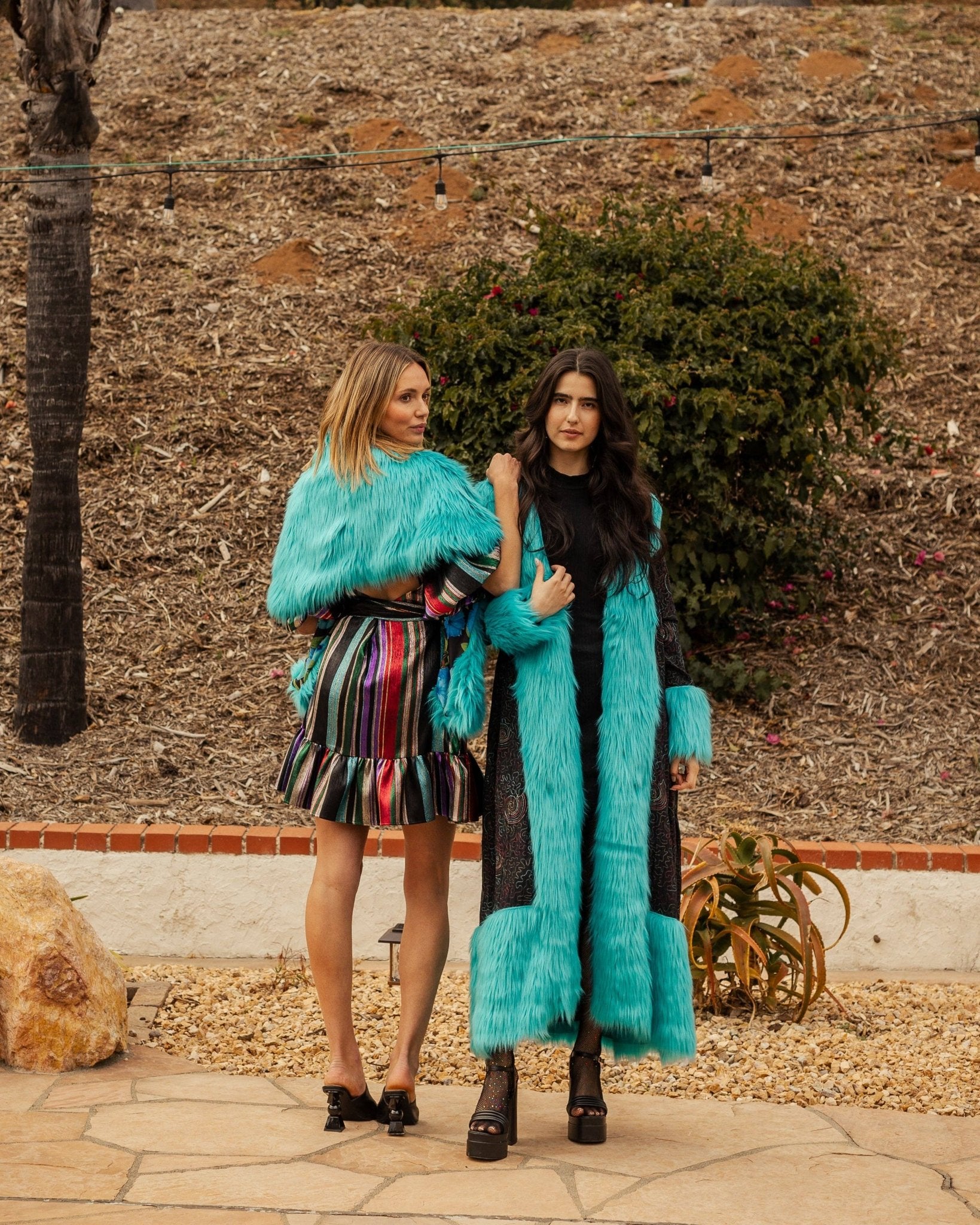 Toxique Faux Fur Shawl - ivyandlavyboutique Jennafer Grace