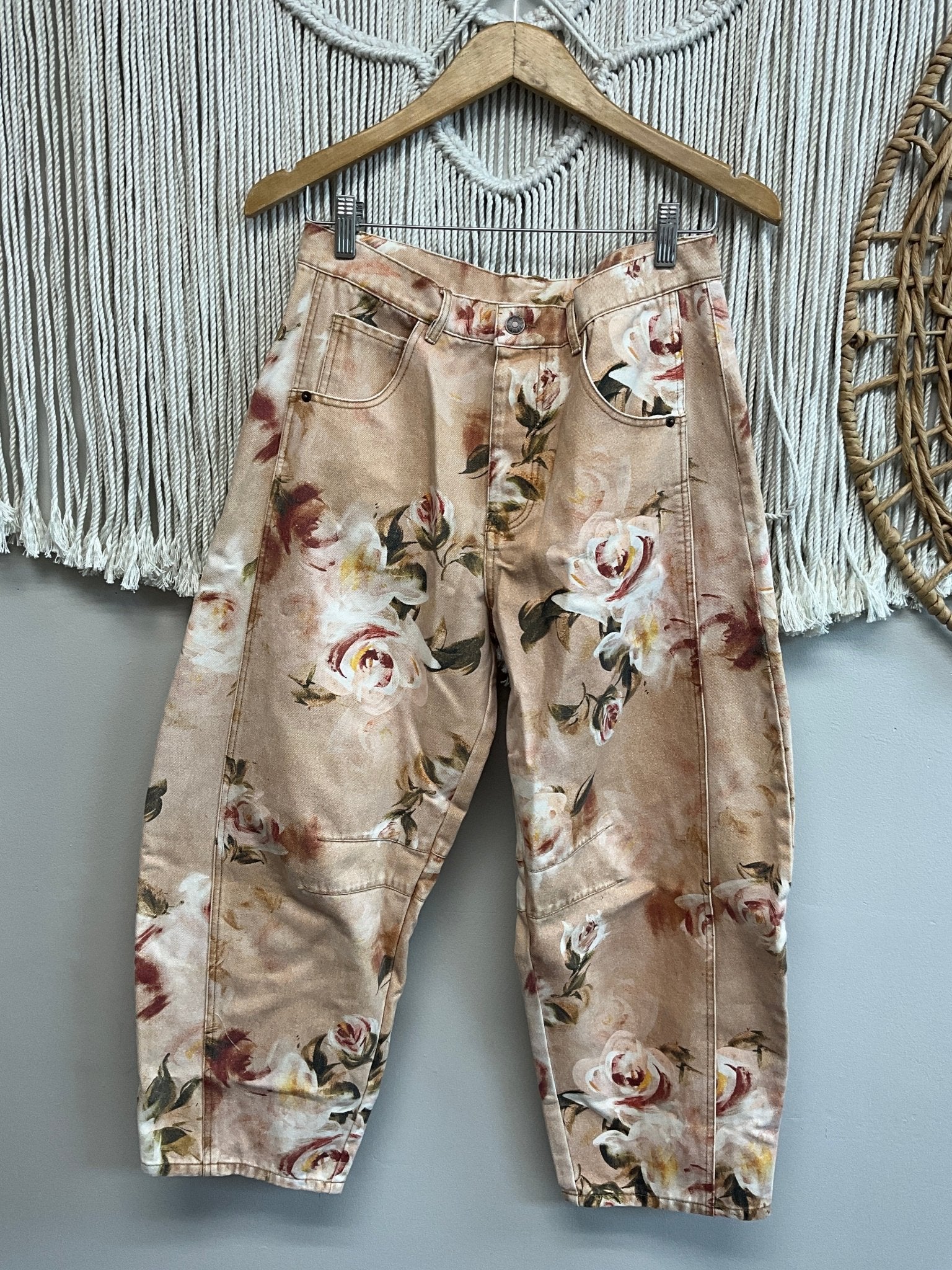 Urban Daizy floral Denim Pant - ivyandlavyboutique ivyandlavyboutique