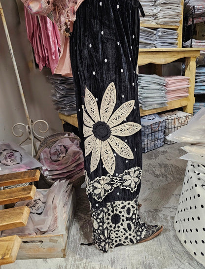 Velvet Daisy Pantaloons - ivyandlavyboutique A Rare Bird Shop