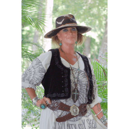 Velvet Reign Vest - ivyandlavyboutique Jaded Gypsy