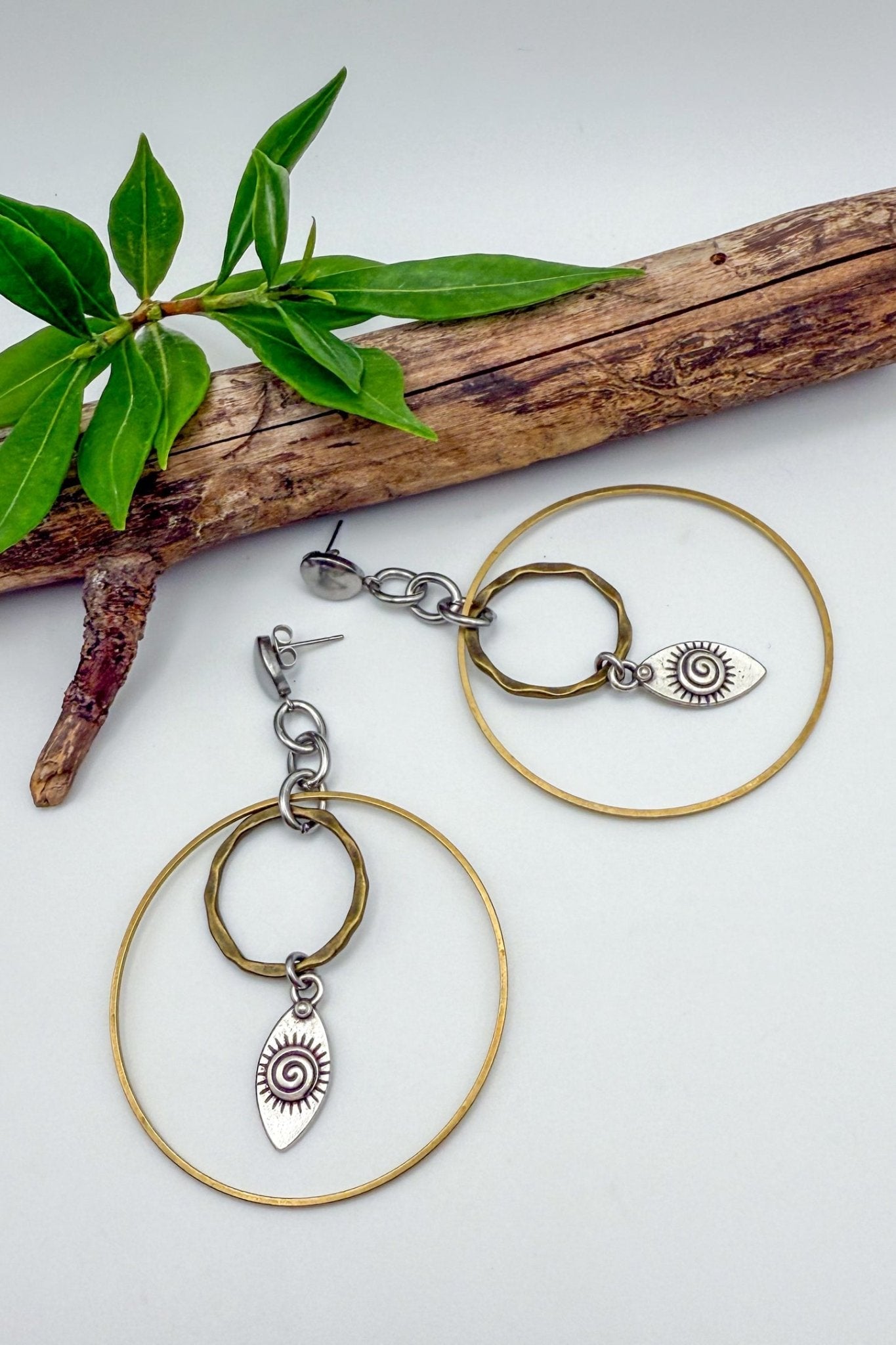 Vintage 2 Open Circle Charm Drop Earrings - ivyandlavyboutique Spirit Lala