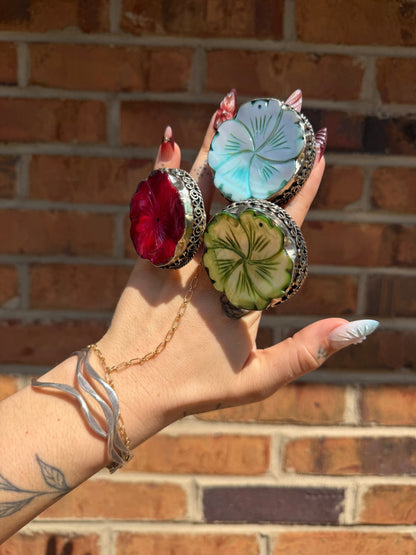 Watercolor Dreaming in Flowers Resin Shell Ring - ivyandlavyboutique ivyandlavyboutique