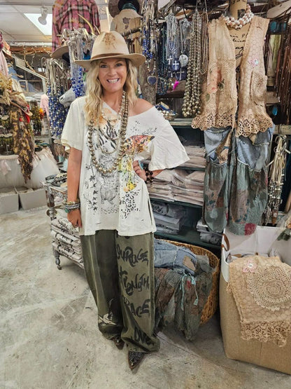 Whiskers Has Wings Top - ivyandlavyboutique A Rare Bird Shop