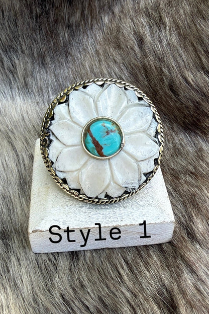 White Flower Ring - Boho Wanderlust Boutique Boho Wanderlust Boutique