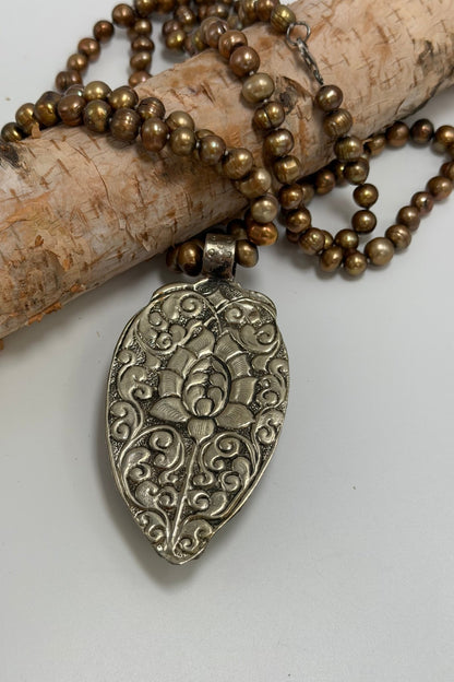 Wild & Loud Long Pearl Buffalo Necklace - ivyandlavyboutique ivyandlavyboutique