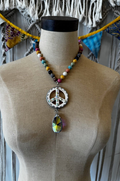 Wooden Bead Peace Sign Necklace - ivyandlavyboutique Gypsy South